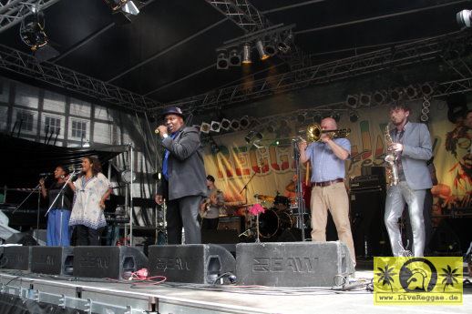 Alpheus (UK) with The Easy Snappers 21. Reggae Jam Festival - Bersenbrueck 26. Juli 2015 (4).JPG